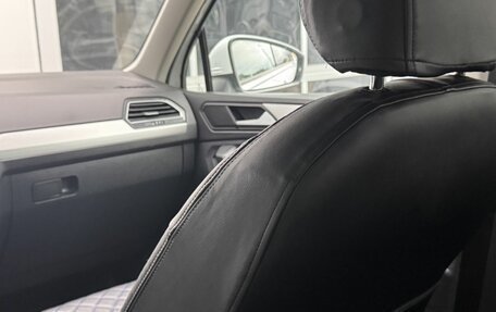Volkswagen Tiguan II, 2020 год, 2 115 000 рублей, 17 фотография