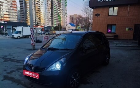 Honda Fit III, 2001 год, 410 000 рублей, 6 фотография