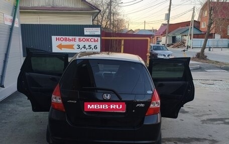 Honda Fit III, 2001 год, 410 000 рублей, 12 фотография