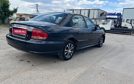 Hyundai Sonata IV рестайлинг, 2005 год, 185 000 рублей, 4 фотография