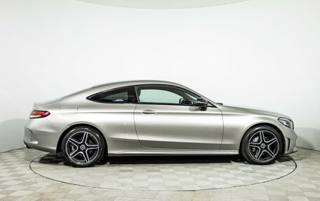 Mercedes-Benz C-Класс, 2018 год, 2 599 700 рублей, 5 фотография