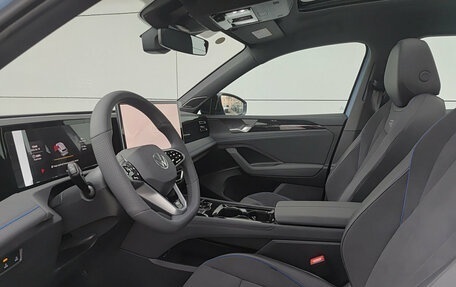 Volkswagen Tiguan, 2026 год, 4 850 000 рублей, 16 фотография