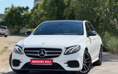 Mercedes-Benz E-Класс, 2016 год, 2 950 000 рублей, 1 фотография