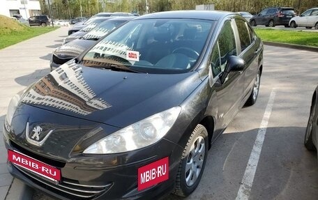 Peugeot 408 I рестайлинг, 2015 год, 690 000 рублей, 4 фотография