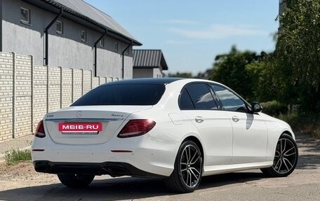 Mercedes-Benz E-Класс, 2016 год, 2 950 000 рублей, 7 фотография