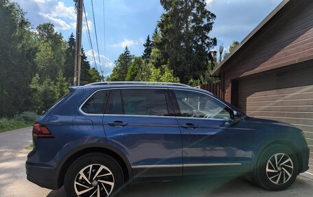 Volkswagen Tiguan II, 2018 год, 3 000 000 рублей, 10 фотография