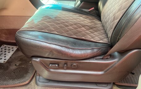Cadillac Escalade III, 2010 год, 999 000 рублей, 17 фотография