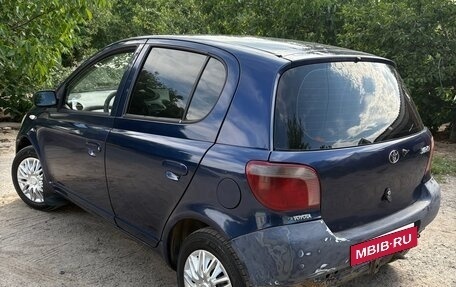 Toyota Yaris I рестайлинг, 2000 год, 200 000 рублей, 5 фотография
