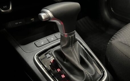 KIA Rio IV, 2021 год, 1 750 000 рублей, 12 фотография