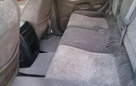 Toyota Land Cruiser Prado 120 рестайлинг, 2007 год, 1 420 000 рублей, 9 фотография