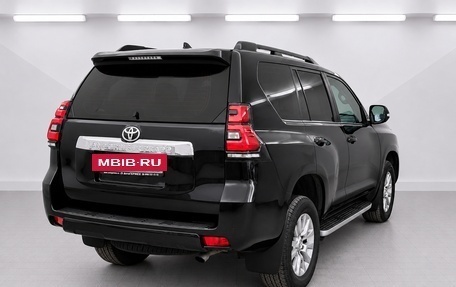 Toyota Land Cruiser Prado 150 рестайлинг 2, 2019 год, 4 175 000 рублей, 4 фотография
