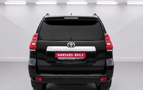 Toyota Land Cruiser Prado 150 рестайлинг 2, 2019 год, 4 175 000 рублей, 3 фотография