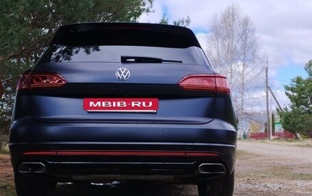 Volkswagen Touareg III, 2022 год, 9 000 000 рублей, 6 фотография