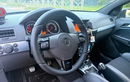 Opel Astra OPC H, 2008 год, 935 000 рублей, 21 фотография