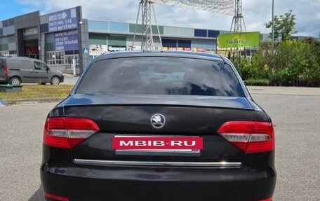 Skoda Superb III рестайлинг, 2013 год, 1 350 000 рублей, 6 фотография