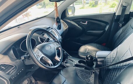 Hyundai ix35 I рестайлинг, 2011 год, 990 000 рублей, 8 фотография