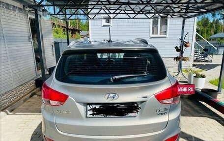 Hyundai ix35 I рестайлинг, 2011 год, 990 000 рублей, 11 фотография
