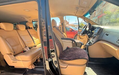 Hyundai H-1 II рестайлинг, 2018 год, 2 300 000 рублей, 7 фотография