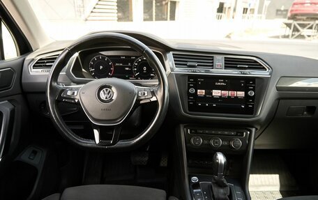 Volkswagen Tiguan II, 2017 год, 2 670 000 рублей, 8 фотография