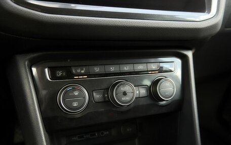 Volkswagen Tiguan II, 2017 год, 2 670 000 рублей, 10 фотография
