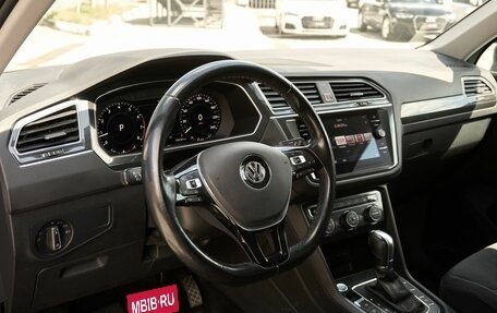 Volkswagen Tiguan II, 2017 год, 2 670 000 рублей, 5 фотография