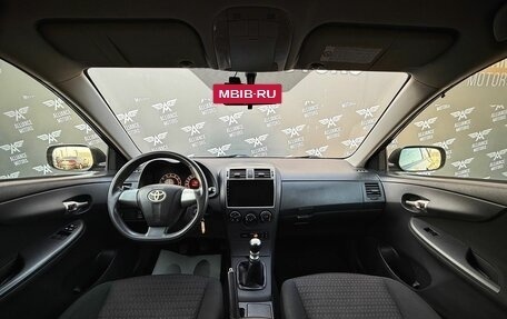 Toyota Corolla, 2011 год, 940 000 рублей, 13 фотография