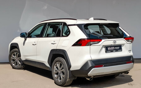 Toyota RAV4, 2024 год, 4 000 000 рублей, 7 фотография