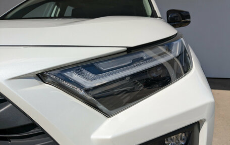 Toyota RAV4, 2024 год, 4 000 000 рублей, 11 фотография