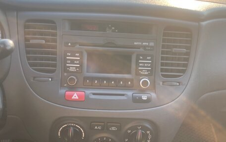 KIA Rio II, 2010 год, 508 000 рублей, 20 фотография