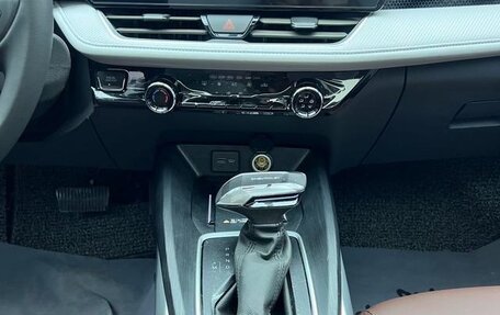 Chevrolet Monza, 2023 год, 1 050 000 рублей, 10 фотография