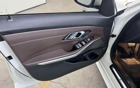 BMW 3 серия, 2023 год, 3 150 000 рублей, 19 фотография