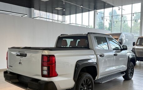 Mitsubishi L200, 2025 год, 5 990 000 рублей, 5 фотография