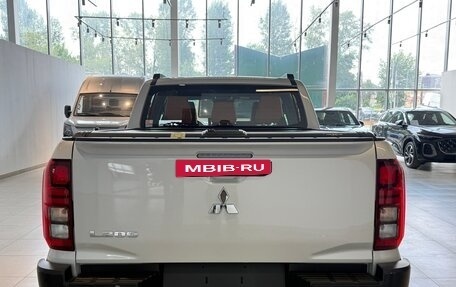 Mitsubishi L200, 2025 год, 5 990 000 рублей, 6 фотография