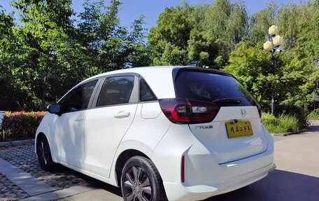 Honda Fit, 2022 год, 1 093 000 рублей, 8 фотография
