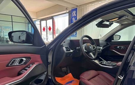 BMW 3 серия, 2022 год, 3 050 000 рублей, 2 фотография