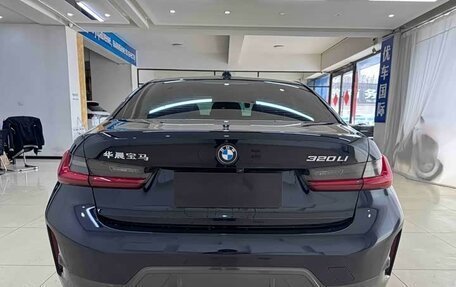 BMW 3 серия, 2022 год, 3 050 000 рублей, 9 фотография