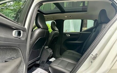 Volvo XC40 I, 2024 год, 3 400 000 рублей, 9 фотография