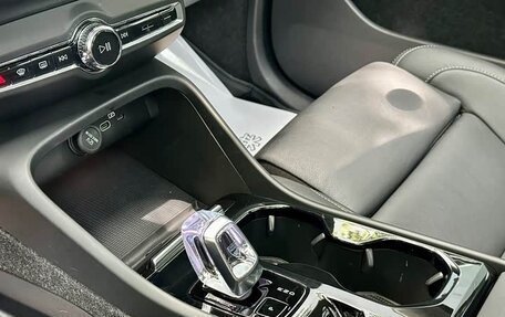 Volvo XC40 I, 2024 год, 3 400 000 рублей, 14 фотография