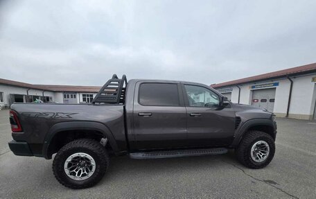 Dodge RAM IV, 2019 год, 7 500 000 рублей, 6 фотография