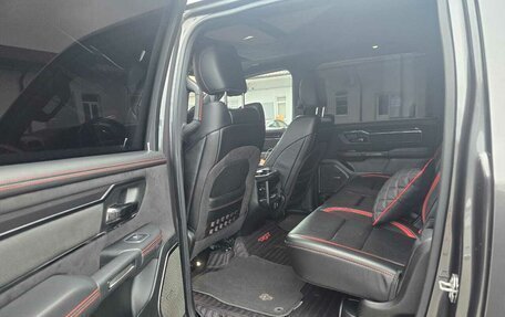 Dodge RAM IV, 2019 год, 7 500 000 рублей, 9 фотография
