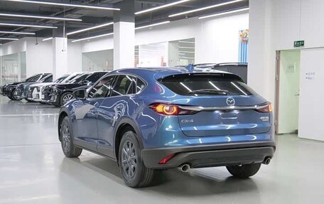 Mazda CX-4, 2021 год, 1 565 000 рублей, 7 фотография