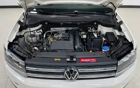 Volkswagen Tharu, 2022 год, 1 760 000 рублей, 11 фотография