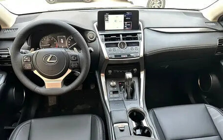 Lexus NX I, 2020 год, 2 333 000 рублей, 6 фотография