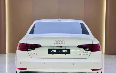 Audi A4, 2018 год, 1 520 010 рублей, 4 фотография