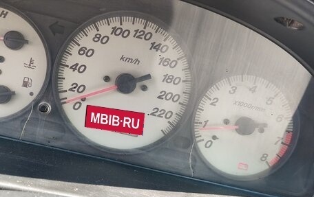 Mazda 323, 2003 год, 210 000 рублей, 16 фотография