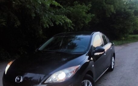 Mazda 3, 2011 год, 750 000 рублей, 2 фотография