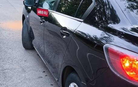 Mazda 3, 2011 год, 750 000 рублей, 4 фотография