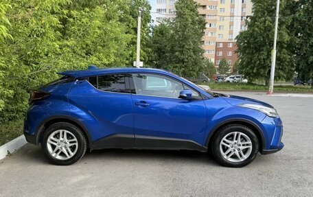 Toyota C-HR I рестайлинг, 2020 год, 2 099 000 рублей, 3 фотография