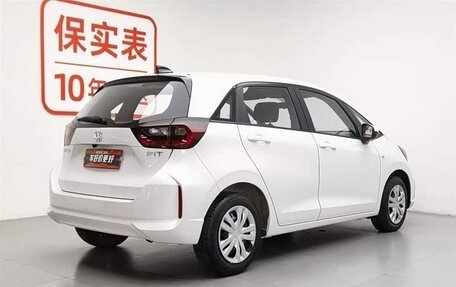 Honda Fit, 2023 год, 965 000 рублей, 4 фотография