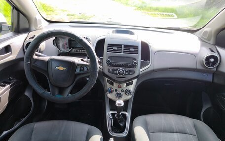 Chevrolet Aveo III, 2012 год, 450 000 рублей, 10 фотография